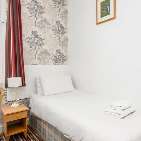 Barrowfield Hotel-3